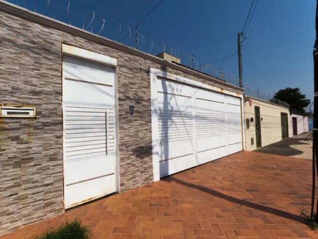 Casa / Sobrado para Venda em Goiânia/GO Jardim América 3 Quartos