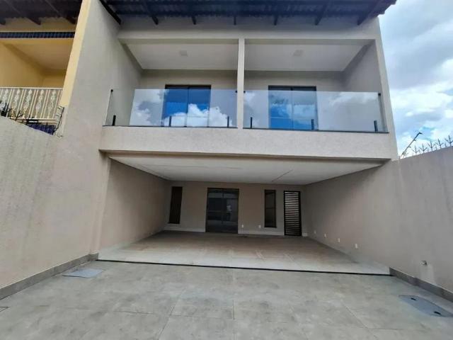 Casa / Sobrado para Venda em Goiânia/GO Jardim América 3 Quartos