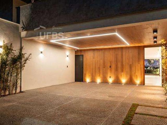 Casa / Sobrado para Venda em Goiânia/GO Jardim América 3 Quartos
