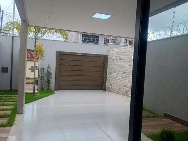 Casa / Sobrado para Venda em Goiânia/GO Jardim América 3 Quartos