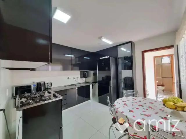 Casa / Sobrado para Venda em Goiânia/GO Jardim América 3 Quartos