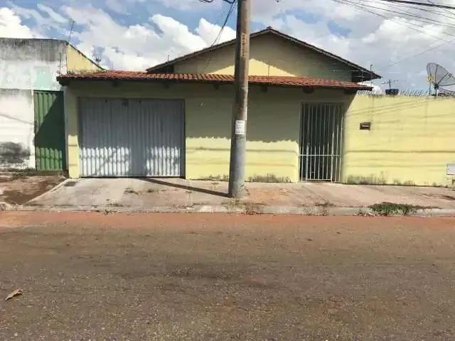 Casa / Sobrado para Venda em Goiânia/GO Jardim América 3 Quartos