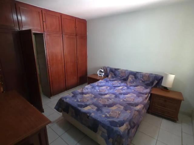 Casa / Sobrado para Venda em Goiânia/GO Jardim América 3 Quartos