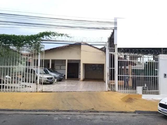 Casa / Sobrado para Venda em Goiânia/GO Jardim América 3 Quartos