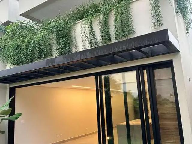 Casa / Sobrado para Venda em Goiânia/GO Jardim América 3 Quartos