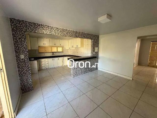 Casa / Sobrado para Venda em Goiânia/GO Jardim América 11 Quartos