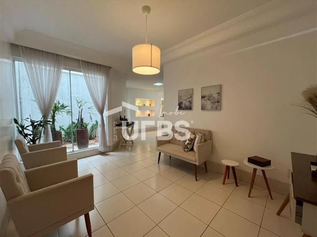 Casa / Sobrado para Venda em Goiânia/GO Jardim América 4 Quartos