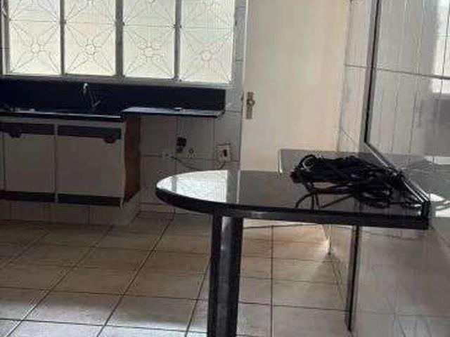Casa / Sobrado para Venda em Goiânia/GO Jardim América 5 Quartos