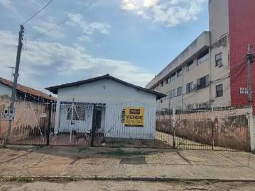 Casa / Sobrado para Venda em Goiânia/GO Jardim América 5 Quartos