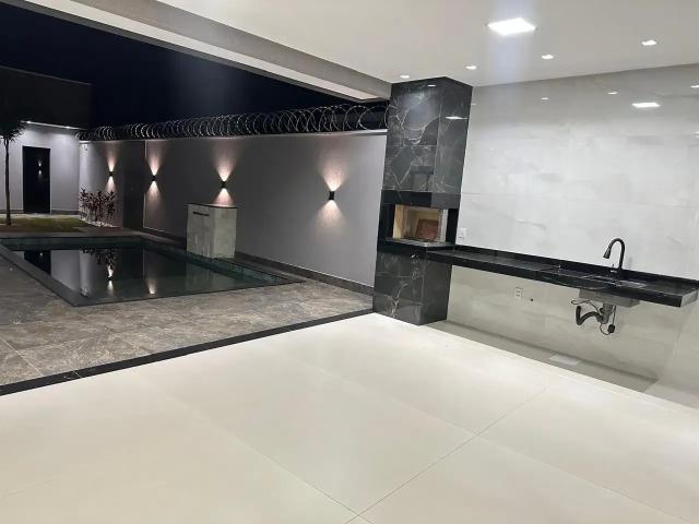 Casa / Sobrado para Venda em Goiânia/GO Jardim Balneário Meia Ponte 3 Quartos