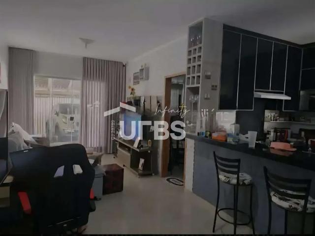 Casa / Sobrado para Venda em Goiânia/GO Jardim Balneário Meia Ponte 3 Quartos