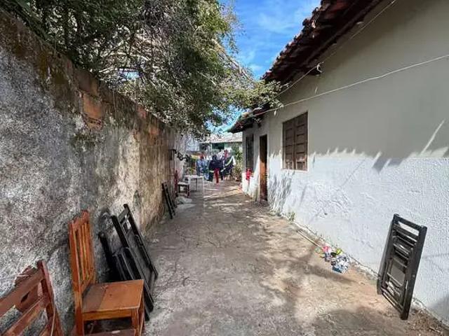 Casa / Sobrado para Venda em Goiânia/GO Jardim Califórnia 3 Quartos