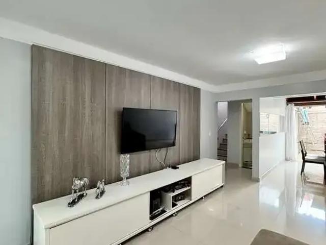Casa / Sobrado para Venda em Goiânia/GO Jardim Europa 3 Quartos