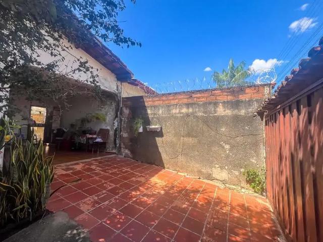 Casa / Sobrado para Venda em Goiânia/GO Jardim Europa 3 Quartos
