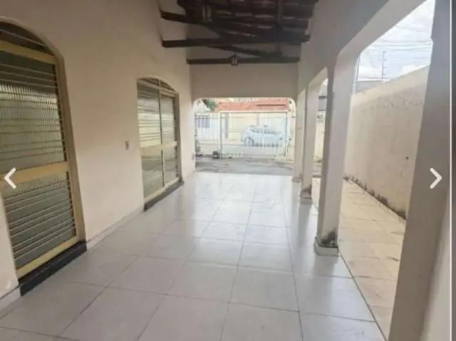 Casa / Sobrado para Venda em Goiânia/GO Jardim Europa 3 Quartos