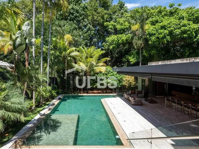 Casa / Sobrado para Venda em Goiânia/GO Jardim Florença 4 Quartos
