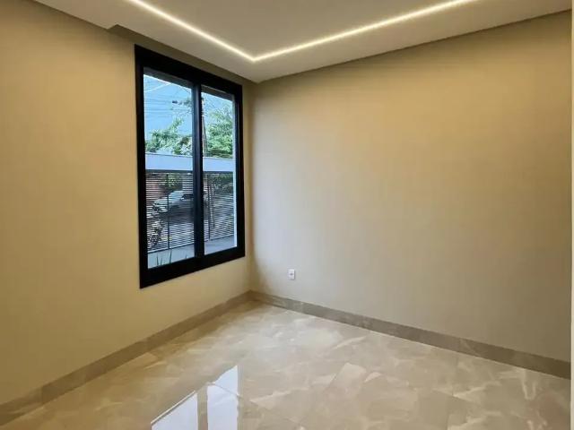 Casa / Sobrado para Venda em Goiânia/GO Jardim Presidente 3 Quartos