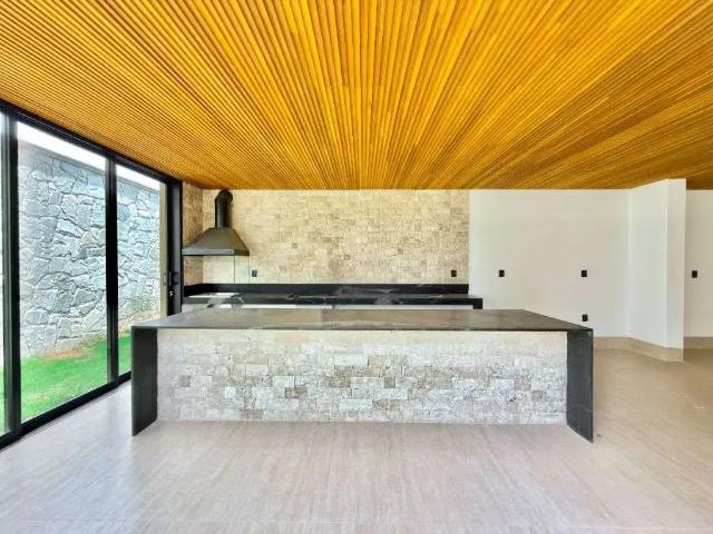 Casa / Sobrado para Venda em Goiânia/GO Jardins Atenas 5 Quartos