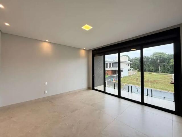 Casa / Sobrado para Venda em Goiânia/GO Jardins França 4 Quartos
