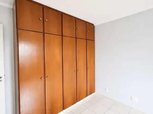 Casa / Sobrado para Venda em Goiânia/GO Jardins Madri 3 Quartos