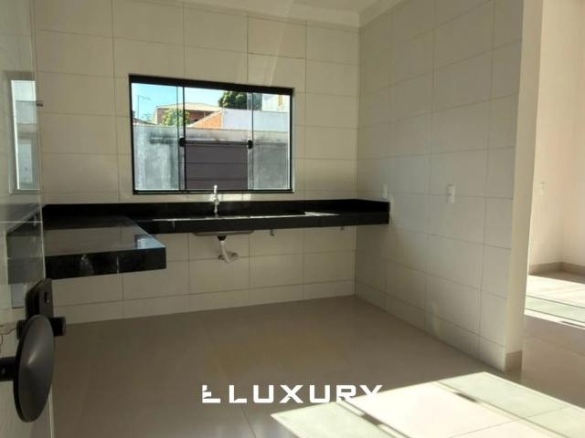 Casa / Sobrado para Venda em Goiânia/GO Santo Hilário 2 Quartos