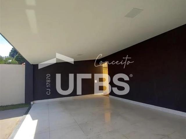 Casa / Sobrado para Venda em Goiânia/GO Santa Genoveva 3 Quartos