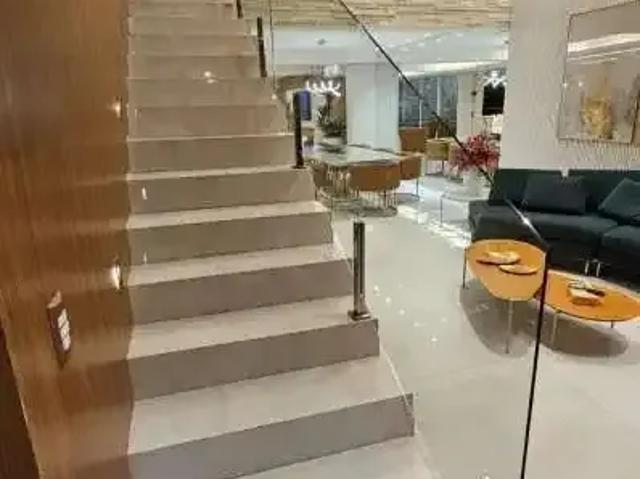 Casa / Sobrado para Venda em Goiânia/GO Santa Genoveva 4 Quartos
