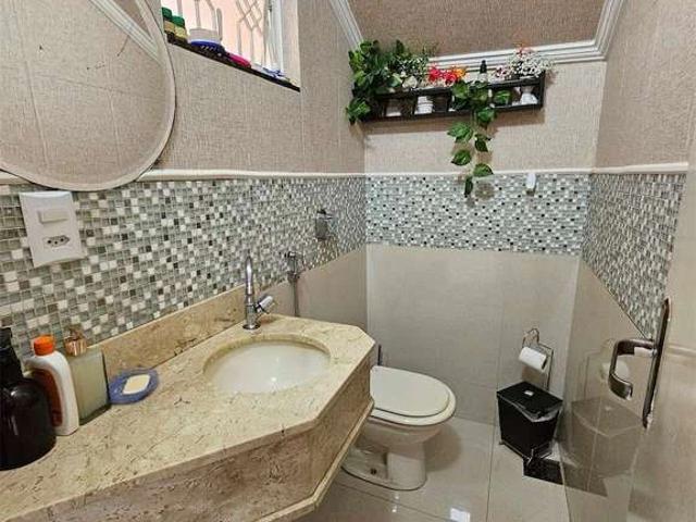 Casa / Sobrado para Venda em Goiânia/GO Setor Coimbra 4 Quartos