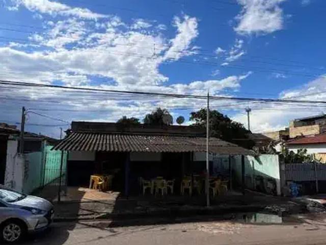 Casa / Sobrado para Venda em Goiânia/GO Setor Coimbra 3 Quartos