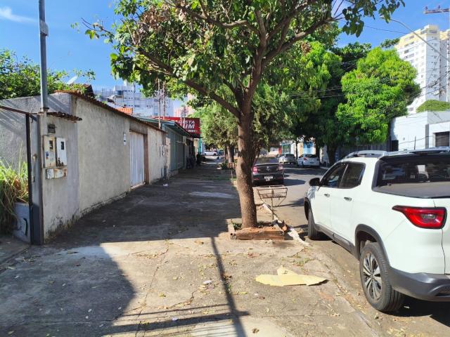 Casa / Sobrado para Venda em Goiânia/GO Setor Central 4 Quartos