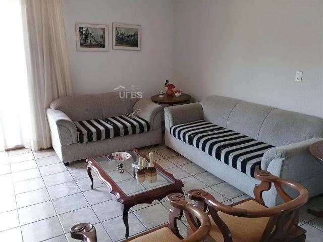 Casa / Sobrado para Venda em Goiânia/GO Setor Central 4 Quartos