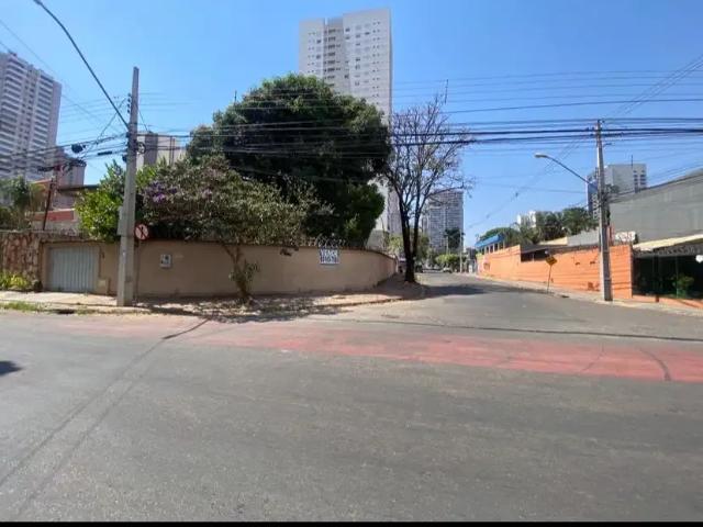 Casa / Sobrado para Venda em Goiânia/GO Setor Bueno 3 Quartos