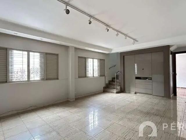 Casa / Sobrado para Venda em Goiânia/GO Setor Bueno 3 Quartos