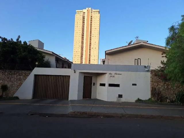 Casa / Sobrado para Venda em Goiânia/GO Setor Bueno 4 Quartos