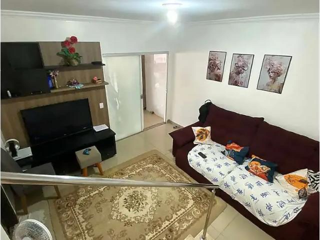 Casa / Sobrado para Venda em Goiânia/GO Setor Estrela Dalva 4 Quartos