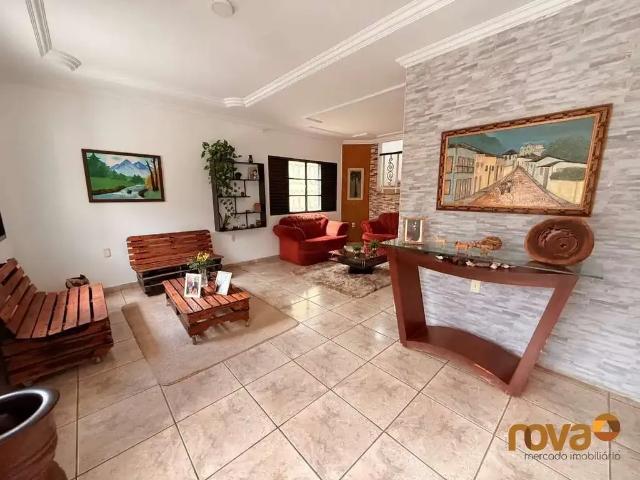 Casa / Sobrado para Venda em Goiânia/GO Setor Jaó 4 Quartos