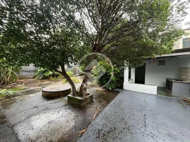 Casa / Sobrado para Venda em Goiânia/GO Setor Leste Universitário 3 Quartos
