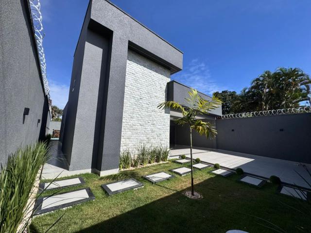 Casa / Sobrado para Venda em Goiânia/GO Setor Solar Santa Rita 3 Quartos