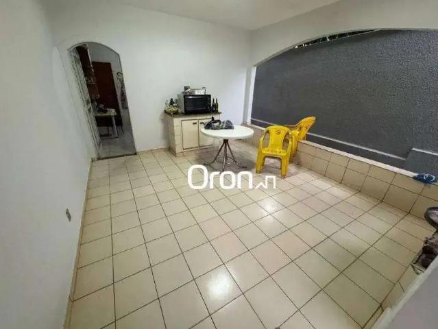 Casa / Sobrado para Venda em Goiânia/GO Setor Pedro Ludovico 4 Quartos