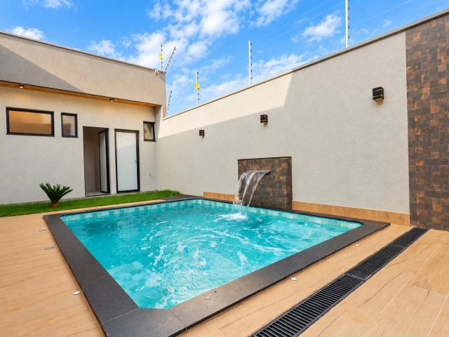 Casa / Sobrado para Venda em Goiânia/GO Setor Três Marias I 3 Quartos