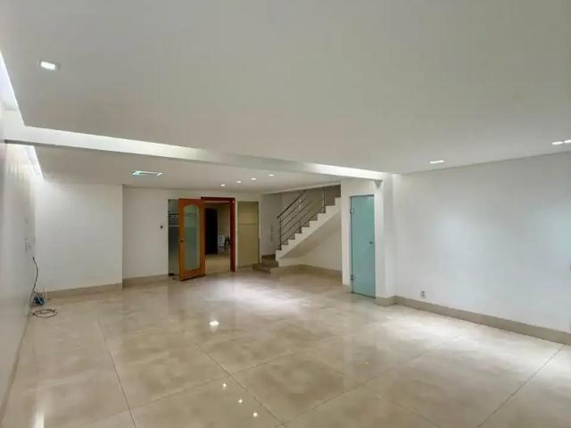Casa / Sobrado para Venda em Goiânia/GO Parque Amazônia 4 Quartos