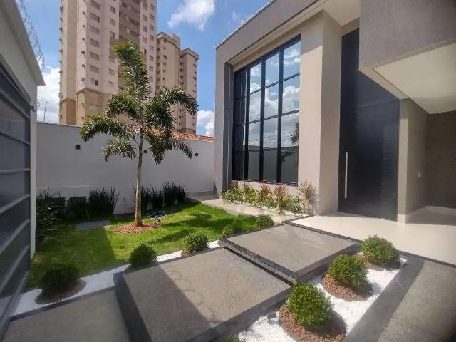 Casa / Sobrado para Venda em Goiânia/GO Parque Amazônia 4 Quartos