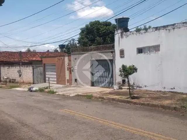 Casa / Sobrado para Venda em Goiânia/GO Parque Amazônia 4 Quartos
