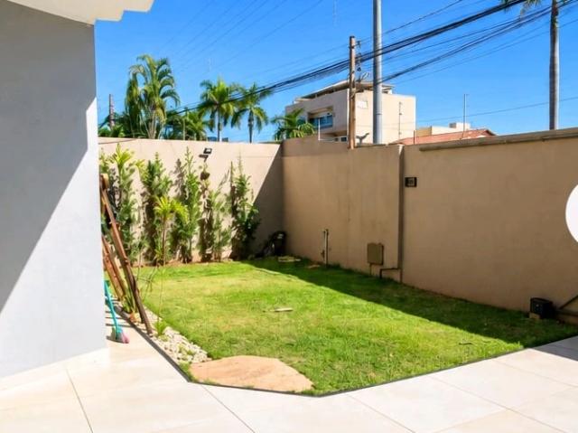 Casa / Sobrado para Venda em Goiânia/GO Parque Anhangüera 4 Quartos