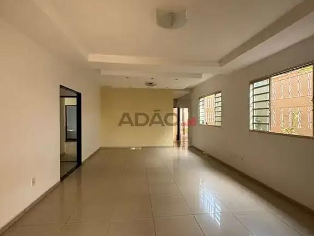 Casa / Sobrado para Venda em Goiânia/GO Parque Anhangüera 4 Quartos