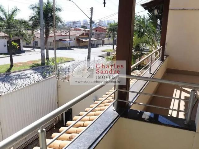 Casa / Sobrado para Venda em Goiânia/GO Parque Anhangüera 4 Quartos