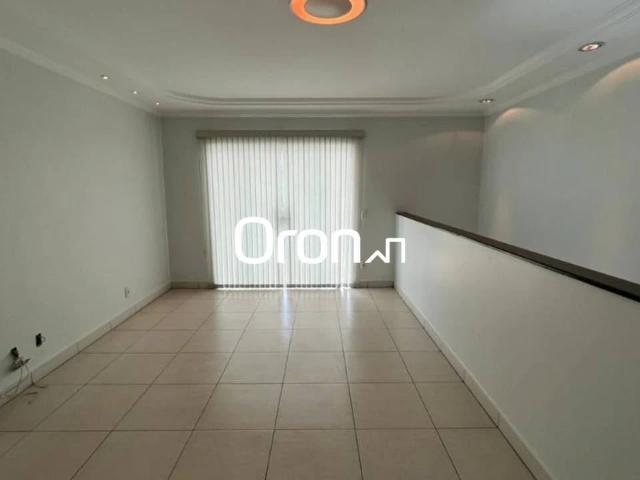 Casa / Sobrado para Venda em Goiânia/GO Parque das Amendoeiras 4 Quartos