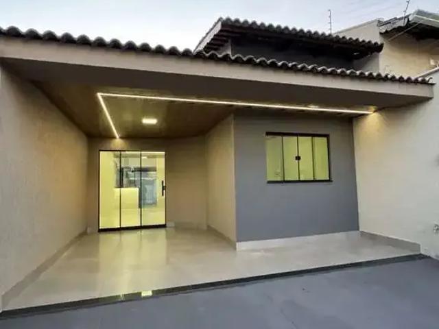 Casa / Sobrado para Venda em Goiânia/GO Parque das Flores 3 Quartos