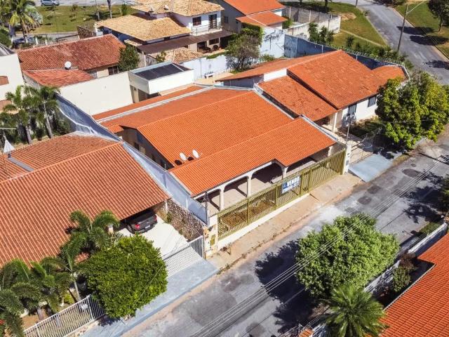 Casa / Sobrado para Venda em Goiânia/GO Parque das Laranjeiras 3 Quartos