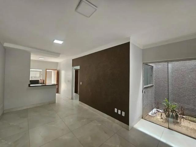 Casa / Sobrado para Venda em Goiânia/GO Residencial Canadá 3 Quartos